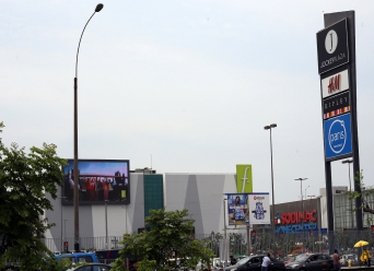Jockey Plaza